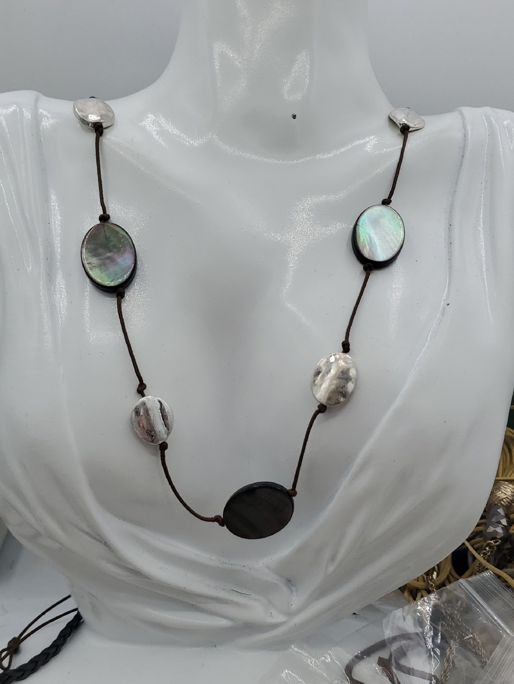 Handcrafted Iridescent Shell and Stone Necklace - Mother Of Pearl N0529